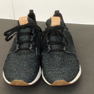 Men's New Balance MCRUZOB Gray/Black Tennis Shoes Size 8.5
